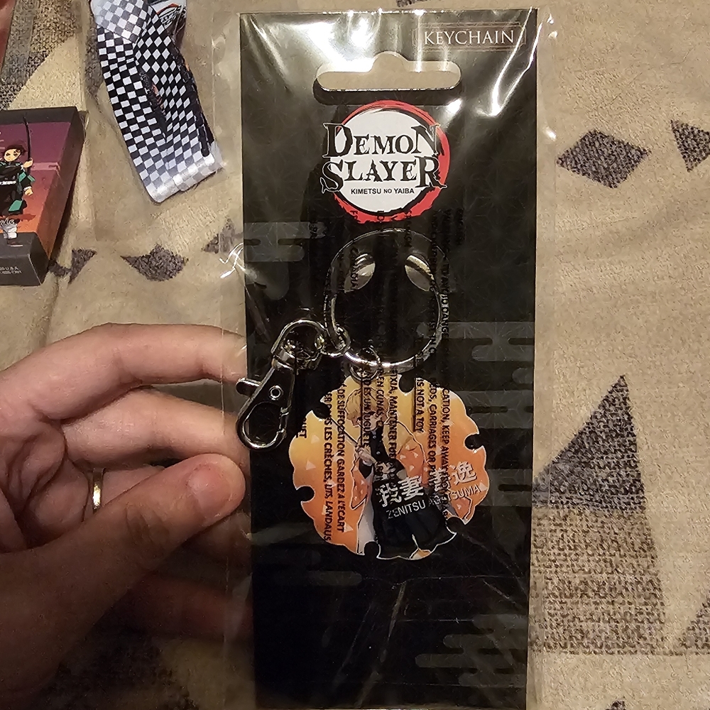 Demon Slayer Zenitsu Agatsuma Keychain (unopened)